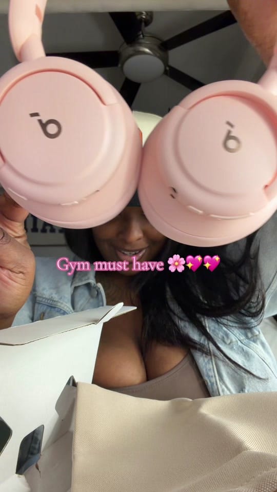 Post 5 by Mommi4loves on TikTok (video)