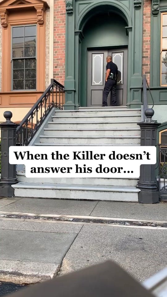 Post 10 by Lee B. Kingston on TikTok (video)