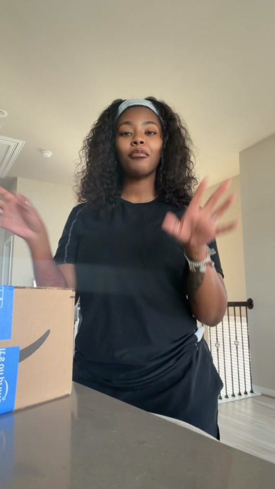 Post 5 by Tierra📚 on TikTok (video)