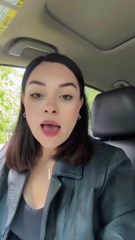 Post 6 by Gabriela Warner on TikTok (video)