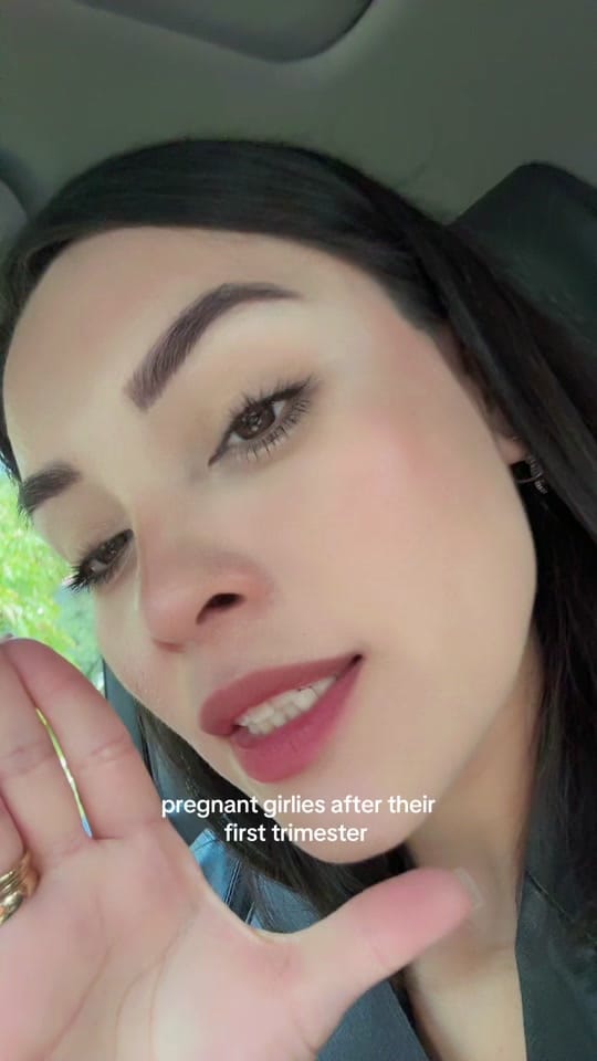 Post 7 by Gabriela Warner on TikTok (video)