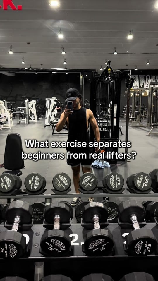 Post 7 by nicoo.fit on TikTok (video)