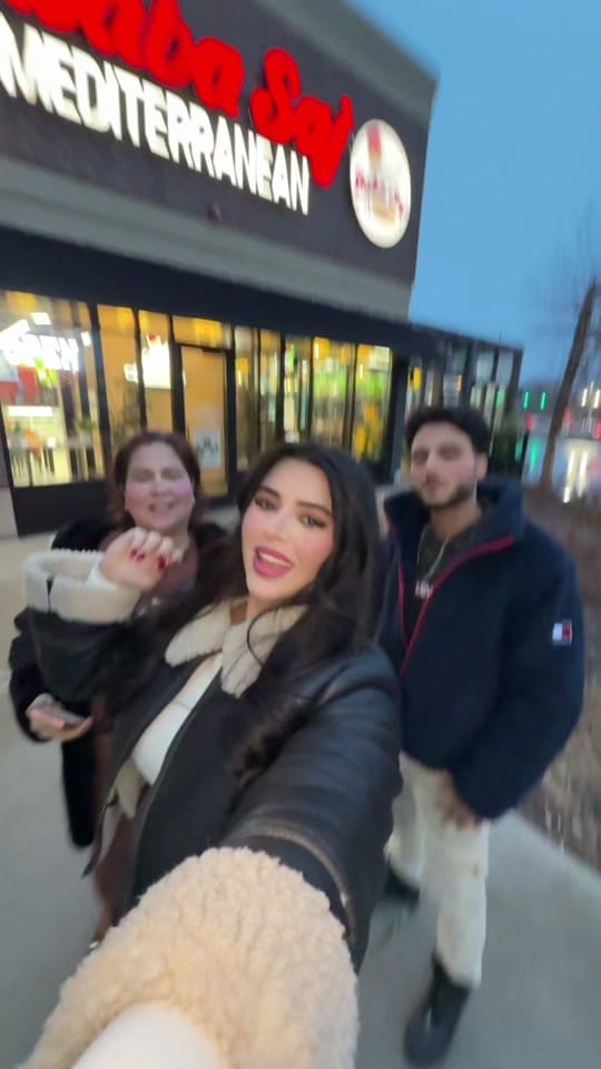 Post 3 by Lara 💎 on TikTok (video)