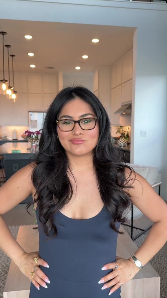 Post 1 by Makeupbypita on TikTok (video)