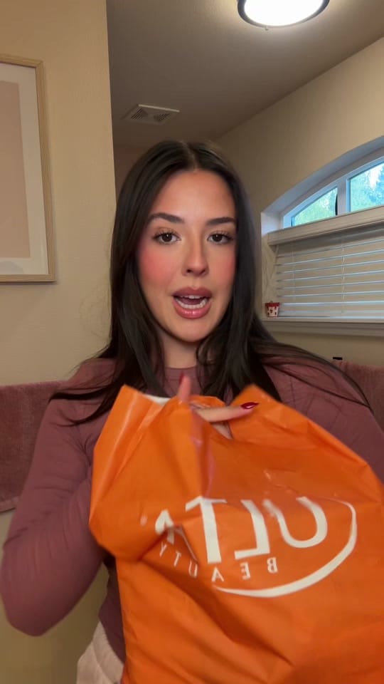 Post 4 by Megan ✨🖤 on TikTok (video)