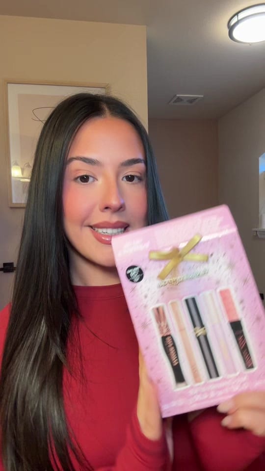 Post 10 by Megan ✨🖤 on TikTok (video)