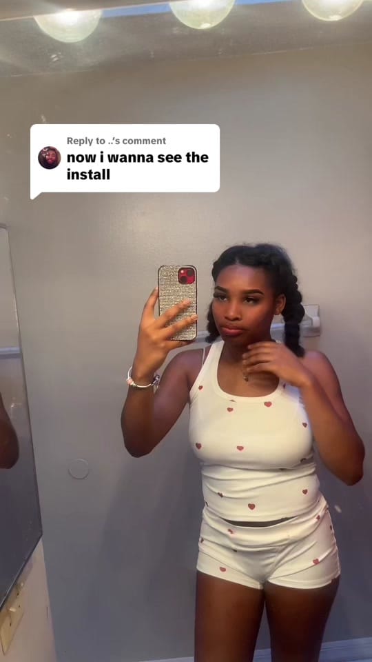Post 9 by Chichi ᥫ᭡ on TikTok (video)