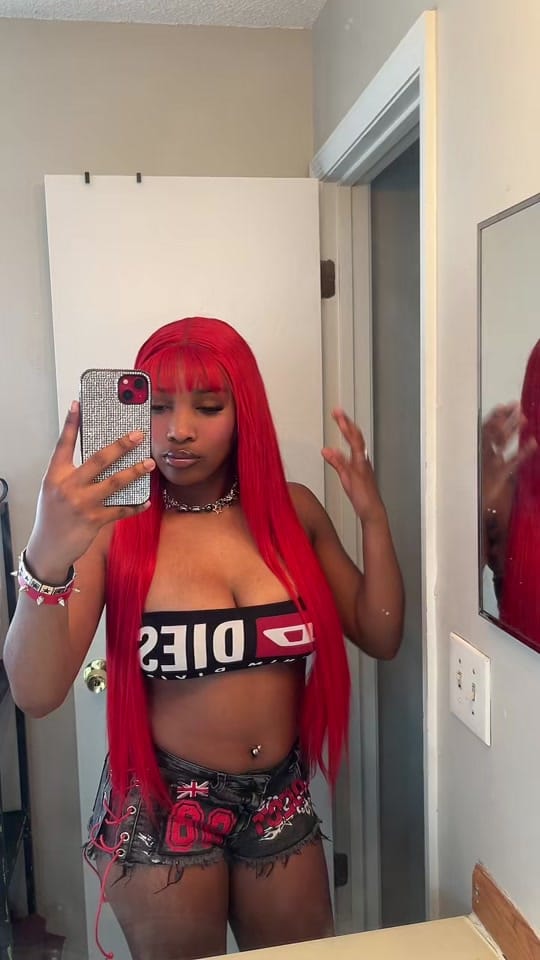 Post 1 by Chichi ᥫ᭡ on TikTok (video)