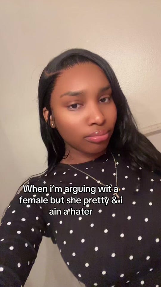 Post 5 by Chichi ᥫ᭡ on TikTok (video)