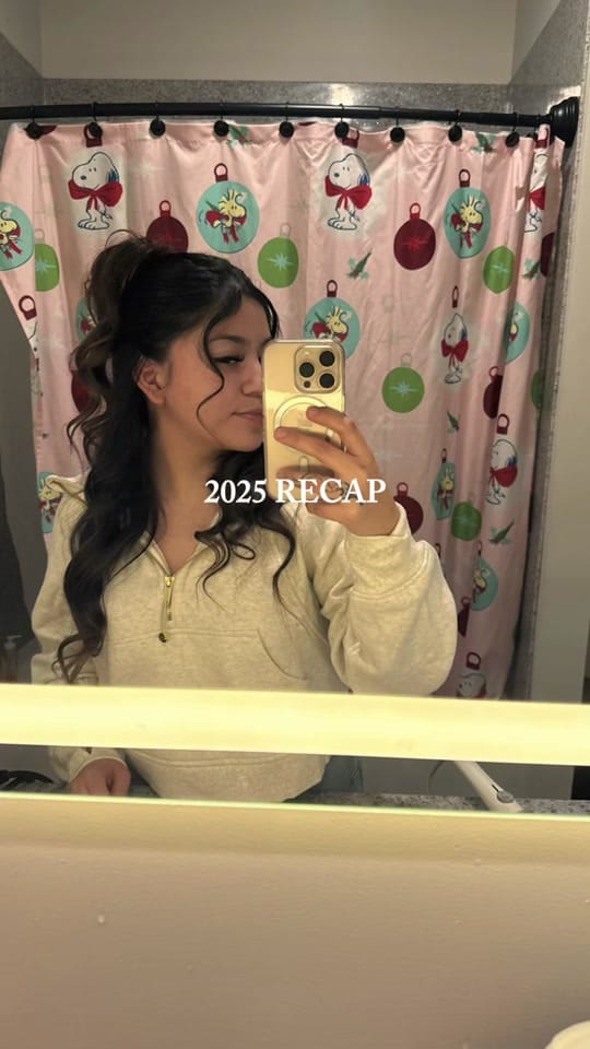 Post 6 by ellinailedit on TikTok (video)