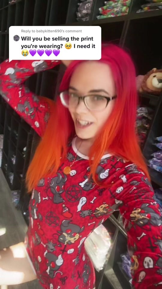 Post 4 by Dayah Dover on TikTok (video)