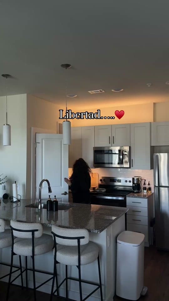 Post 10 by Alex♡ on TikTok (video)