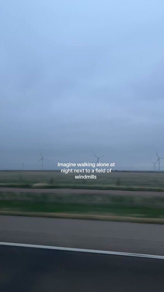 Post 6 by laurenjeslyn⭐️ on TikTok (video)