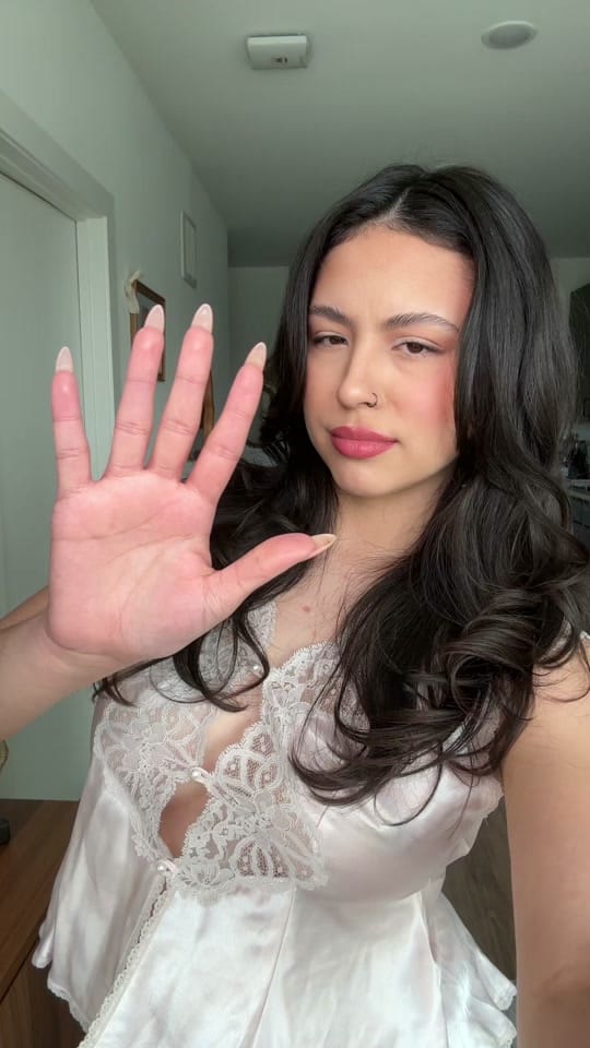 Post 9 by laurenjeslyn⭐️ on TikTok (video)