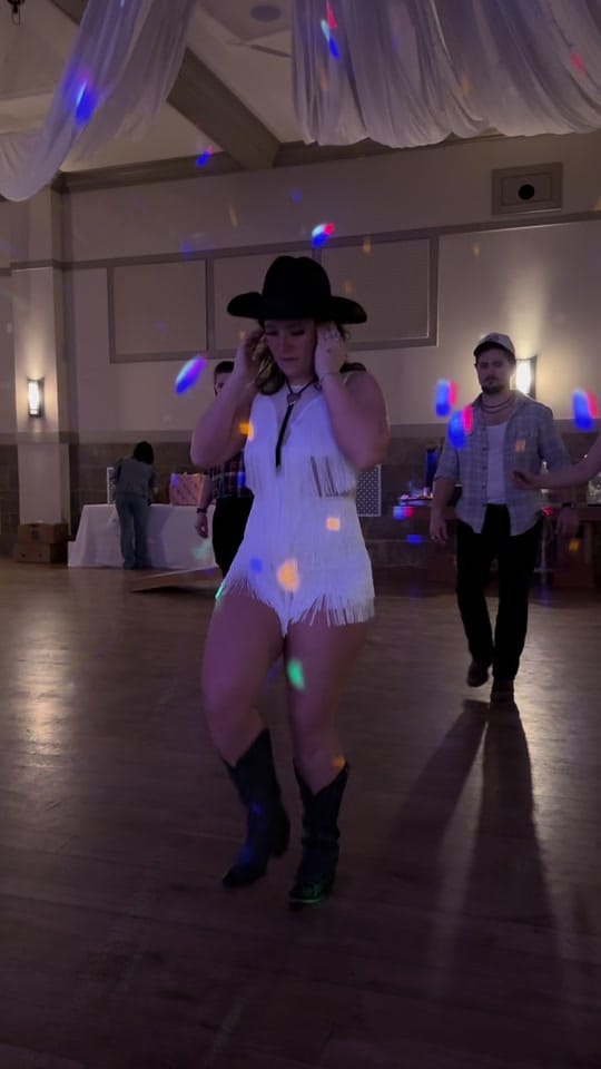 Post 6 by Adeline Krotz on TikTok (video)