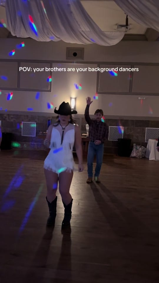 Post 4 by Adeline Krotz on TikTok (video)
