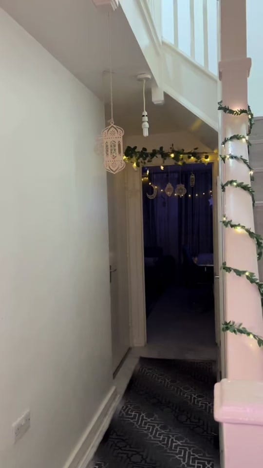 Post 2 by سندس on TikTok (video)