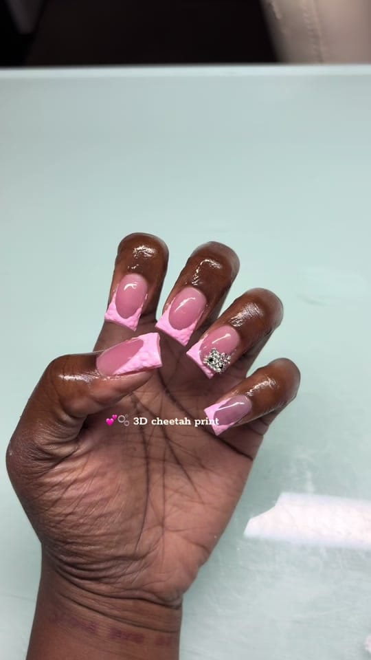 Post 5 by ICEY.NAILSS on TikTok (video)