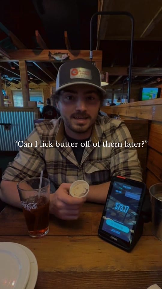 Post 7 by Abi | Southern IL Photographer on TikTok (video)