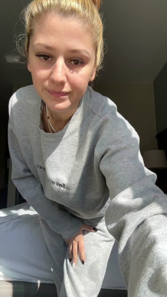 Post 4 by lizzsnails on TikTok (video)