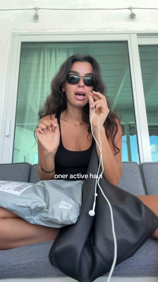 Post 7 by Carolina Cabassa on TikTok (video)