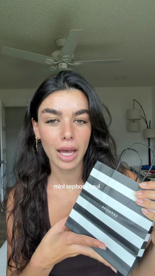 Post 10 by Carolina Cabassa on TikTok (video)