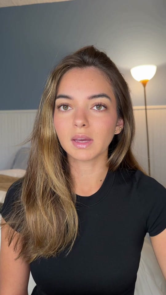 Post 2 by Camila on TikTok (video)