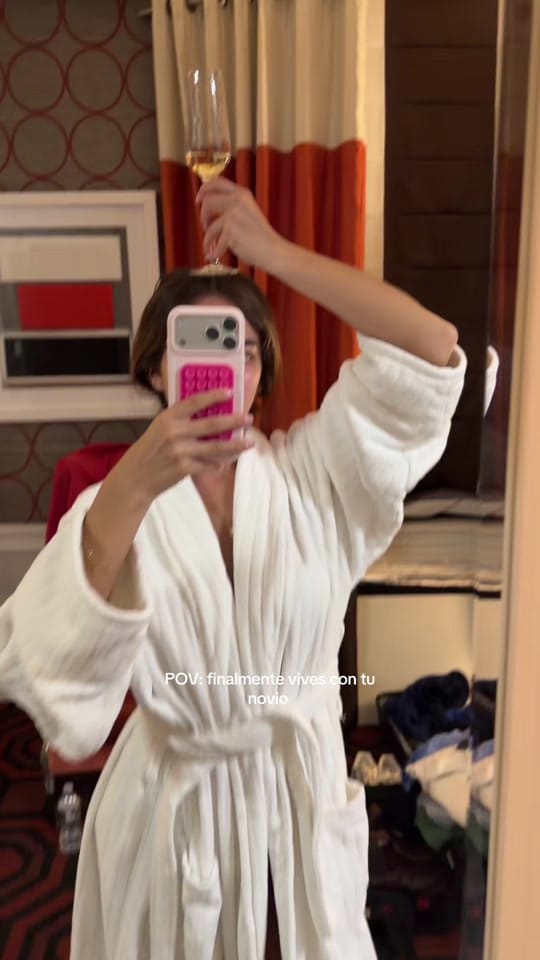 Post 5 by Camila on TikTok (video)