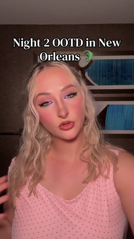 Post 4 by Annareiss on TikTok (video)