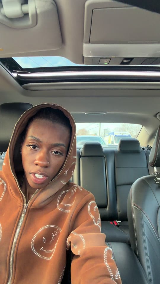 Post 2 by 𝙲𝚑𝚊𝚣𝚒𝚊 ♡ on TikTok (video)
