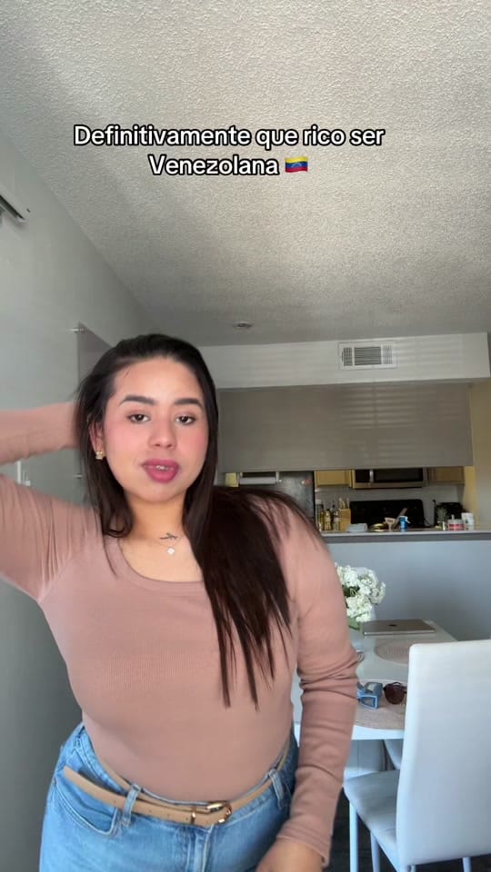 Post 5 by Eulenis Arriojas on TikTok (video)