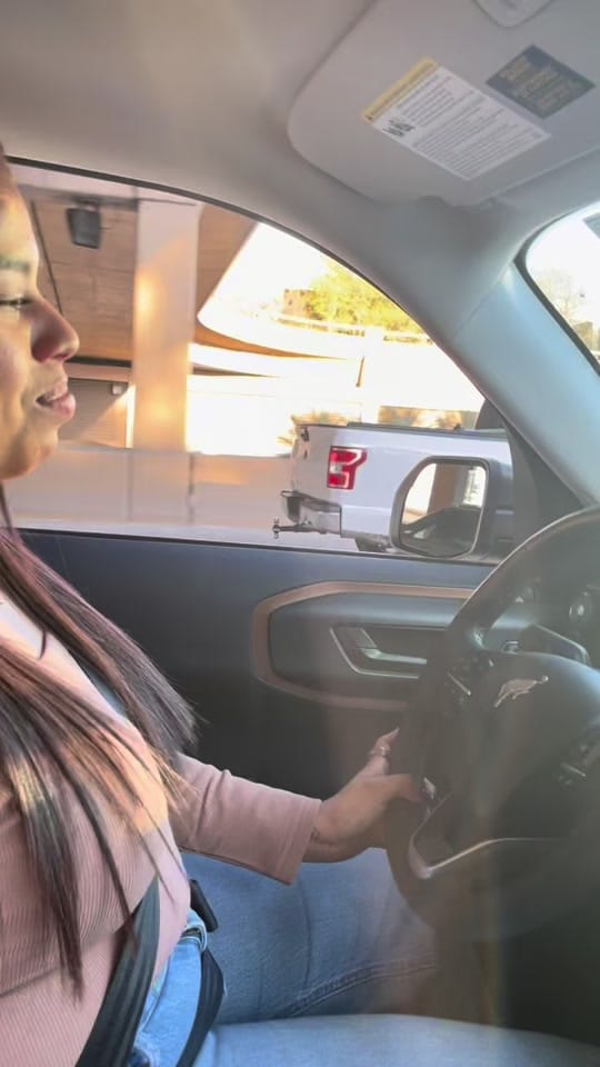 Post 3 by Eulenis Arriojas on TikTok (video)