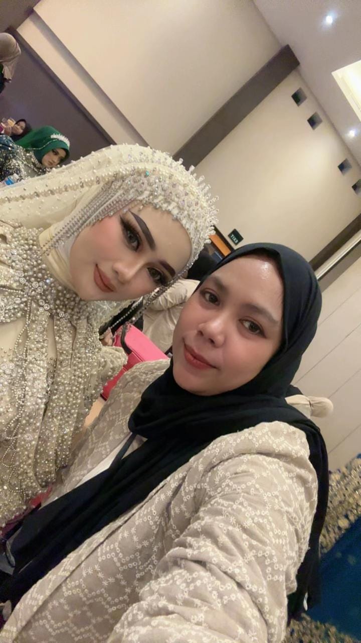Post 6 by Uchymakeup 12 on TikTok (video)