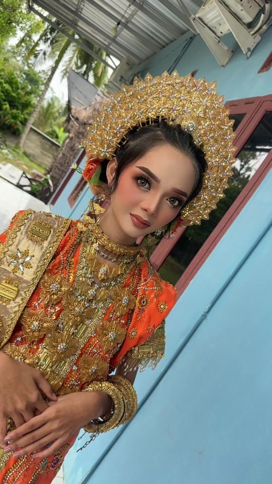Post 4 by Uchymakeup 12 on TikTok (video)
