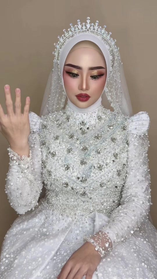 Post 2 by Uchymakeup 12 on TikTok (video)