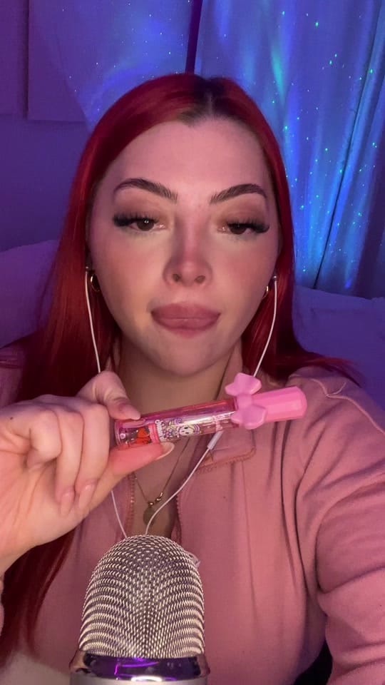 Post 8 by Alexis on TikTok (video)
