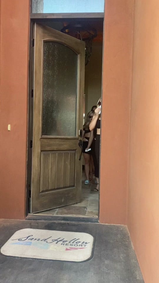 Post 10 by Ashley & Andrew on TikTok (video)