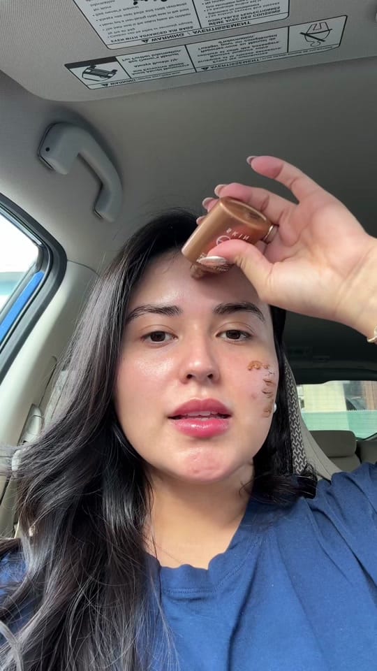 Post 9 by dulce 🍬 too sassy makeup on TikTok (video)