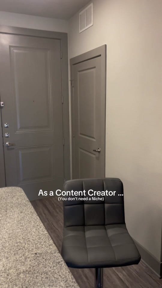 Post 2 by Dynasti Monet on TikTok (video)