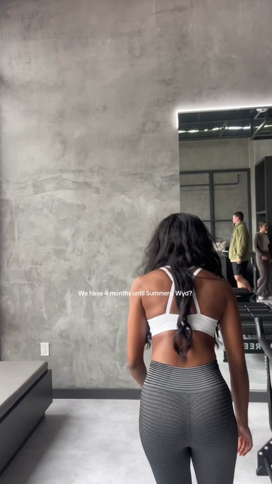 Post 10 by Dynasti Monet on TikTok (video)