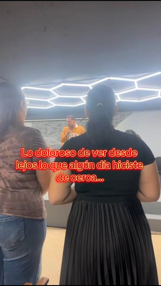 Post 1 by Karina Nichole on TikTok (video)