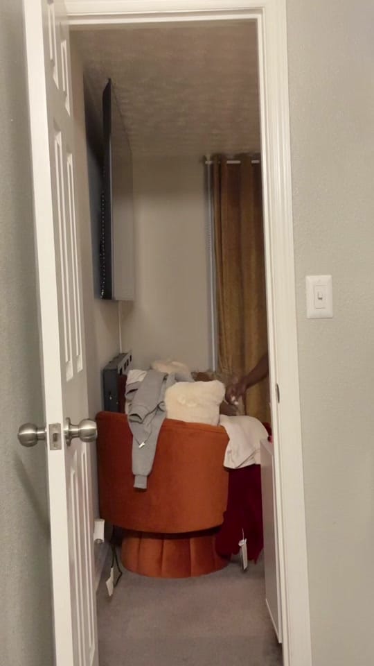Post 10 by 𝐂𝐇𝐄𝐑𝐈𝐒𝐇 on TikTok (video)