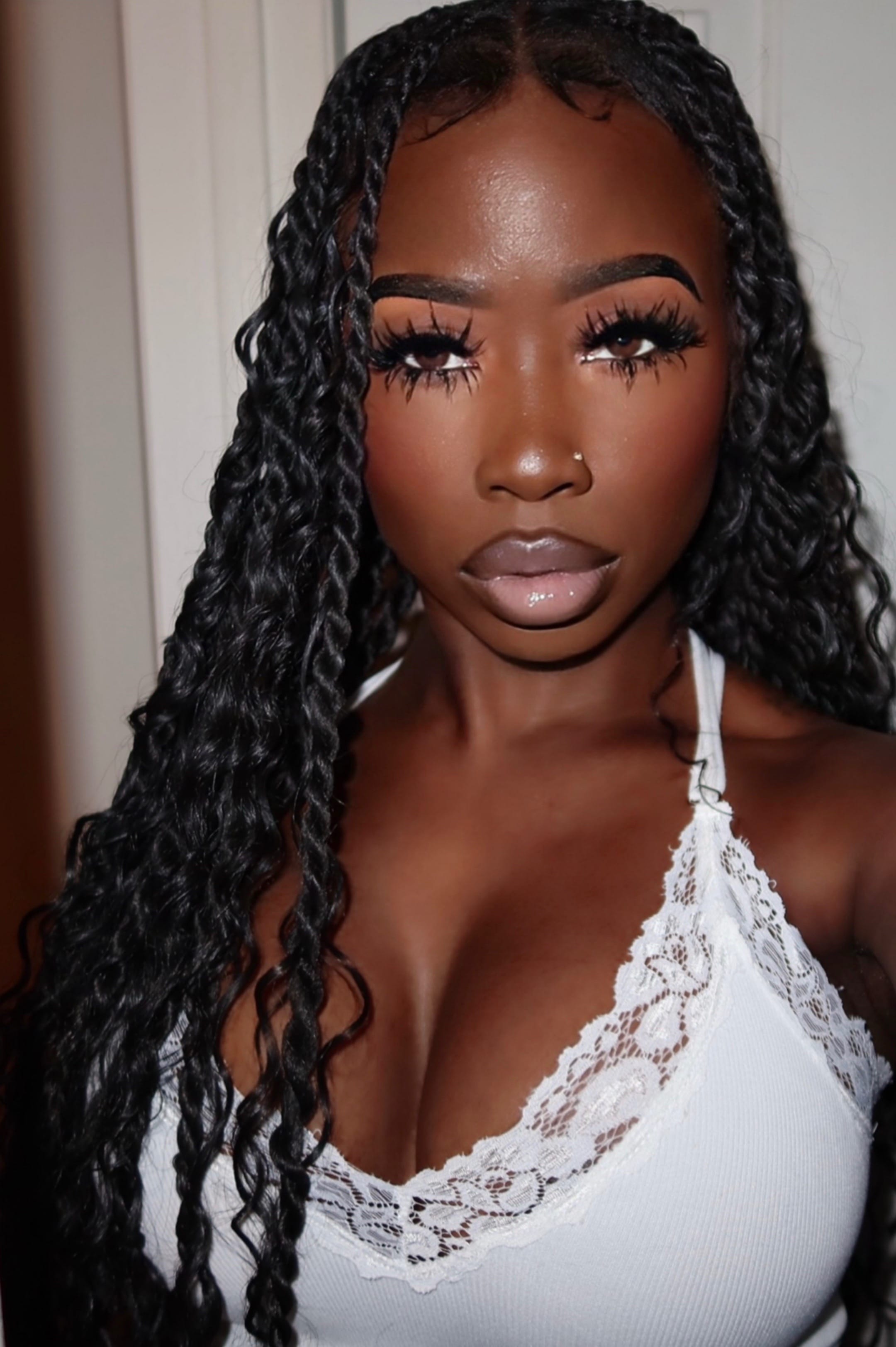 Post 8 by 𝐂𝐇𝐄𝐑𝐈𝐒𝐇 on TikTok (video)