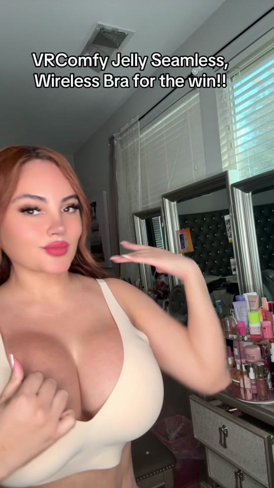 Post 1 by araceliofficial on TikTok (video)