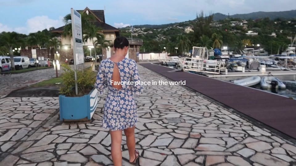 Post 2 by melody on TikTok (video)
