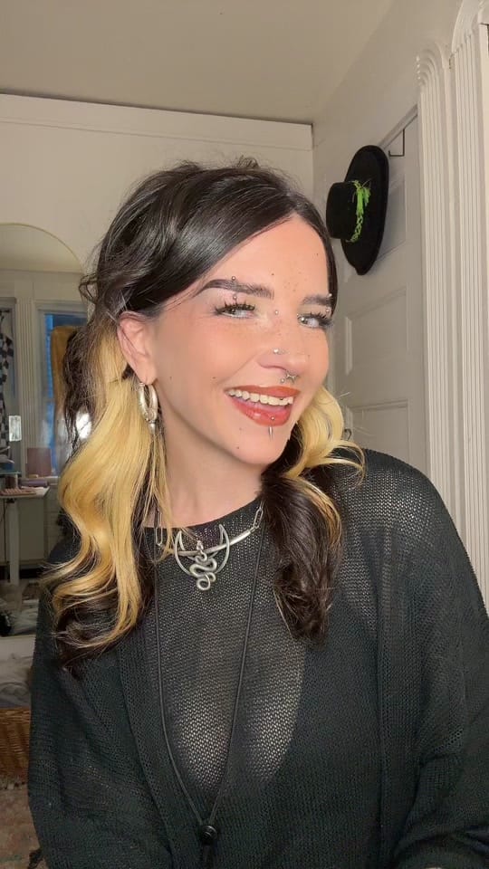 Post 3 by Mariel on TikTok (video)