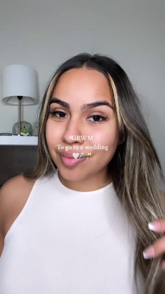 Post 8 by Rebeca T. 🍓🪩🪽🌟 on TikTok (video)