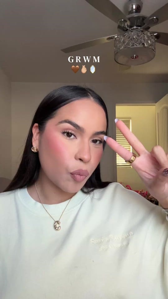 Post 6 by Rebeca T. 🍓🪩🪽🌟 on TikTok (video)