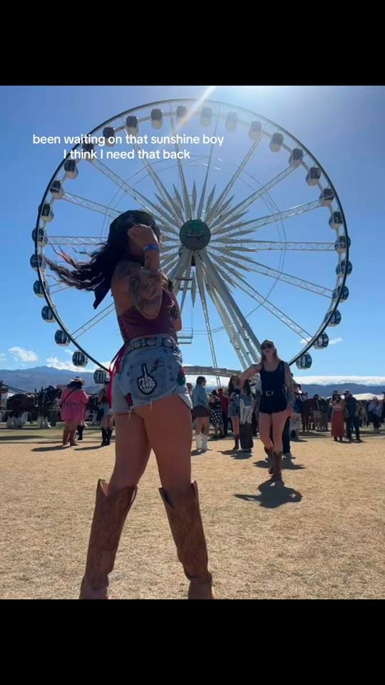 Post 2 by Serenity Rae ⚡️ on TikTok (video)