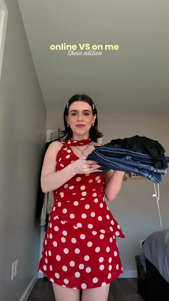 Post 1 by Claudia ☁️🪐🎧 on TikTok (video)